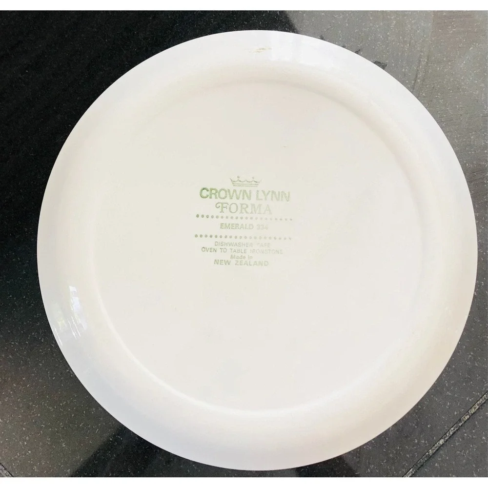 Crown Lynn Forma Emerald Dinner Plate Ironstone Tray Platter Floral Green Yellow